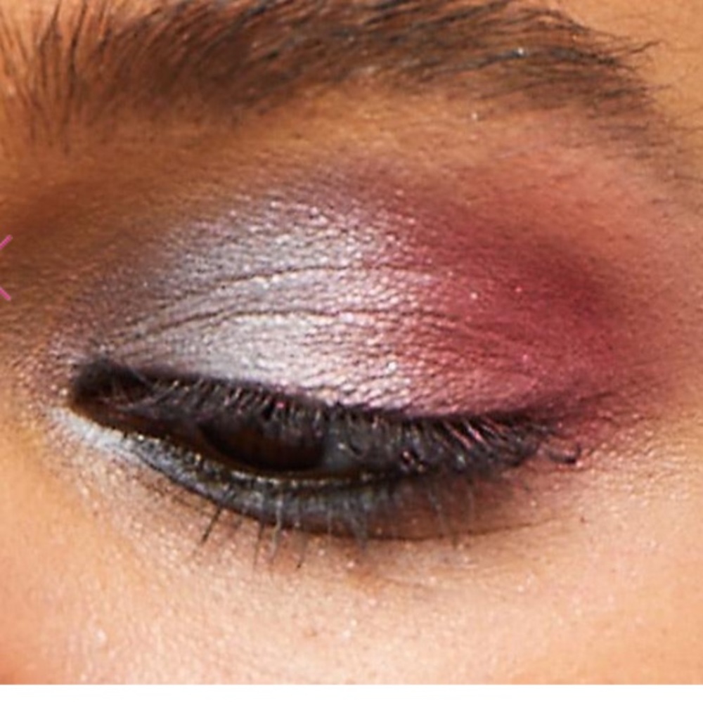 Send Roses Eye Palette